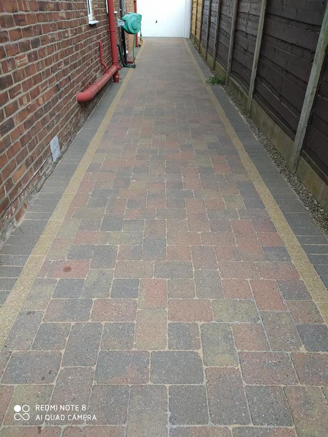 Block Paving 4b - After.jpg